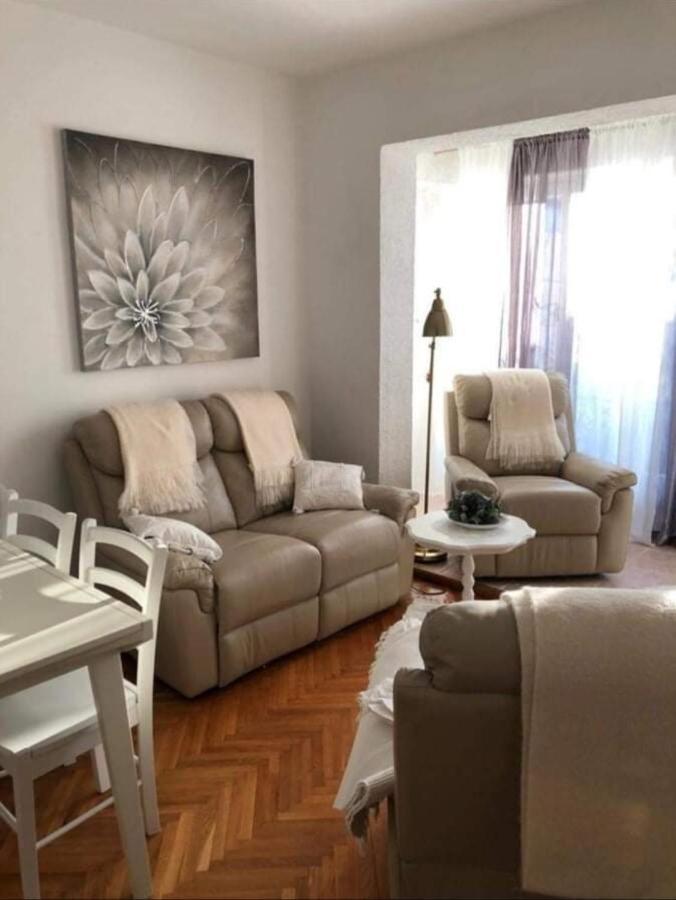 Happiness Apartment เซนญ์ ภายนอก รูปภาพ