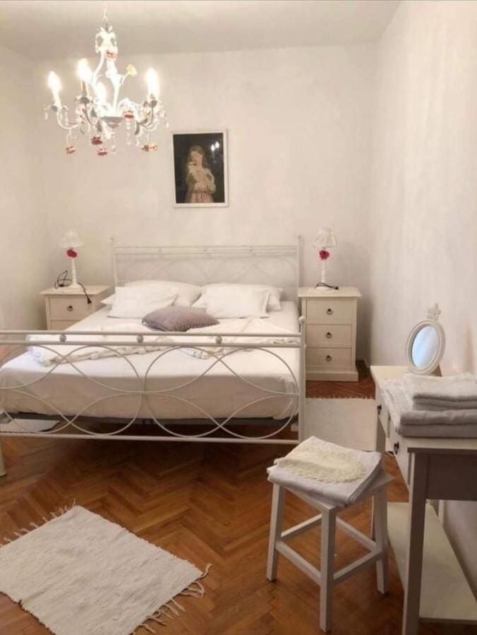 Happiness Apartment เซนญ์ ภายนอก รูปภาพ